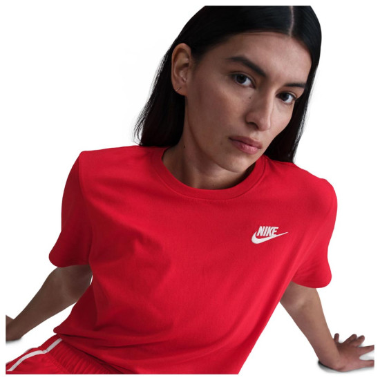 Nike Γυναικεία κοντομάνικη μπλούζα Sportswear Club Essentials T-Shirt